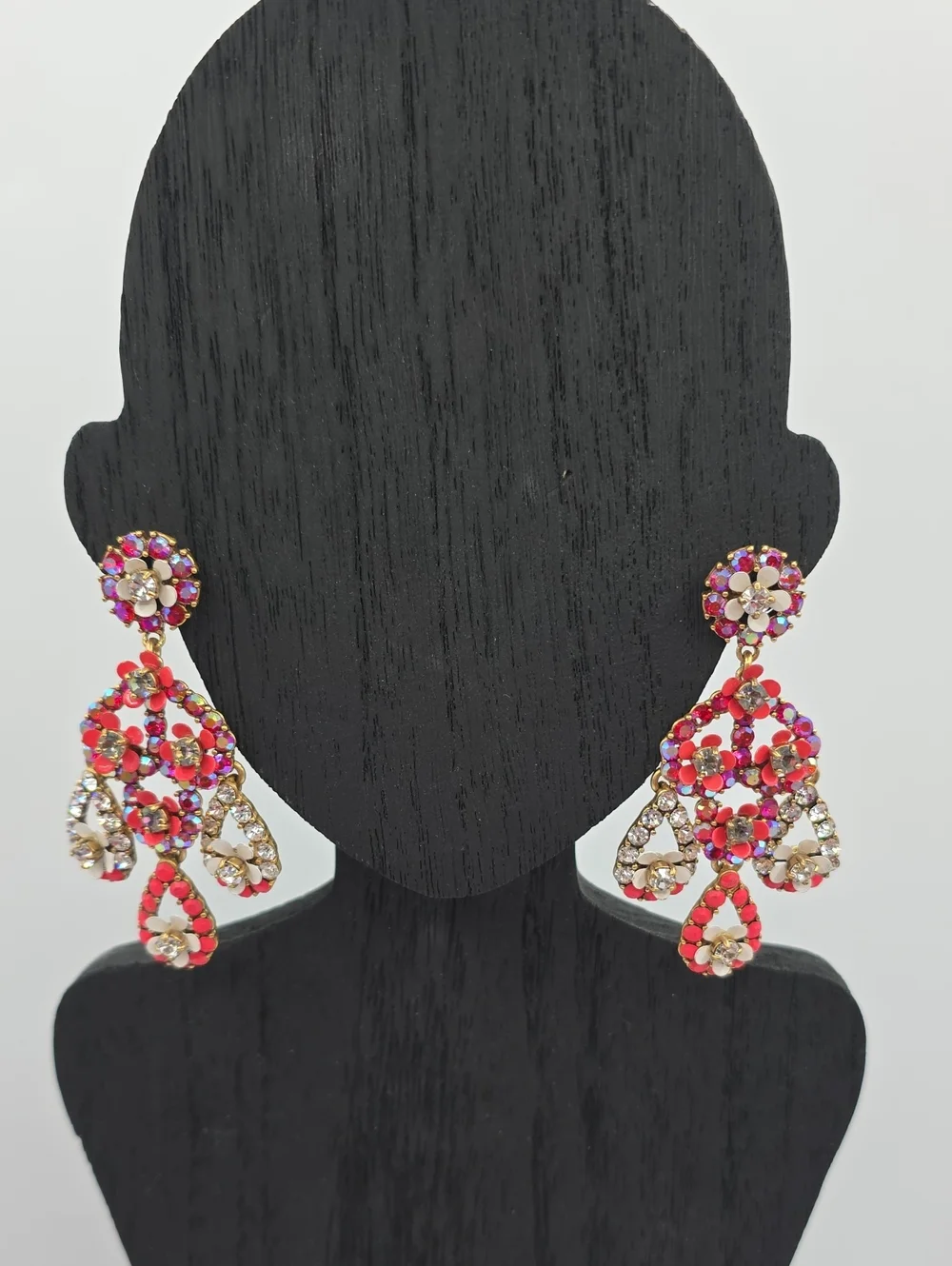J. Crew Pink and Red And Iridescent Red Crystal Drop Chandelier Earrings Vintage